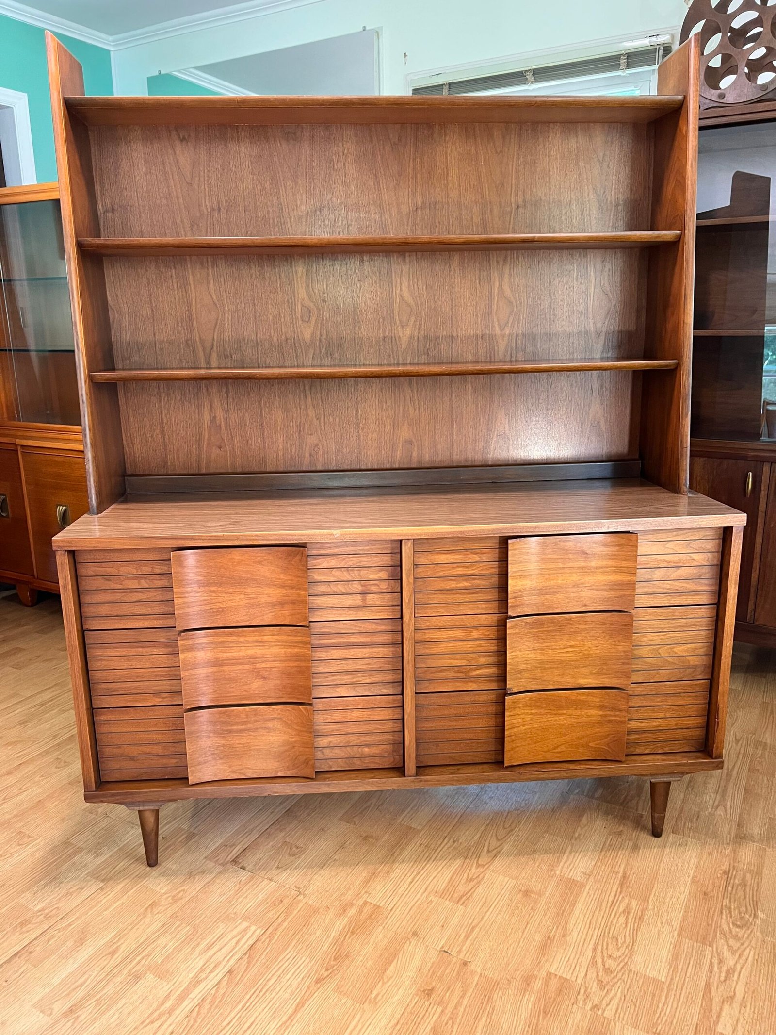 IMG_4321 MCM Johnson Carper Formica Top 6-Drawer Lowboy Dresser w/ Hutch Display Top - Image 1